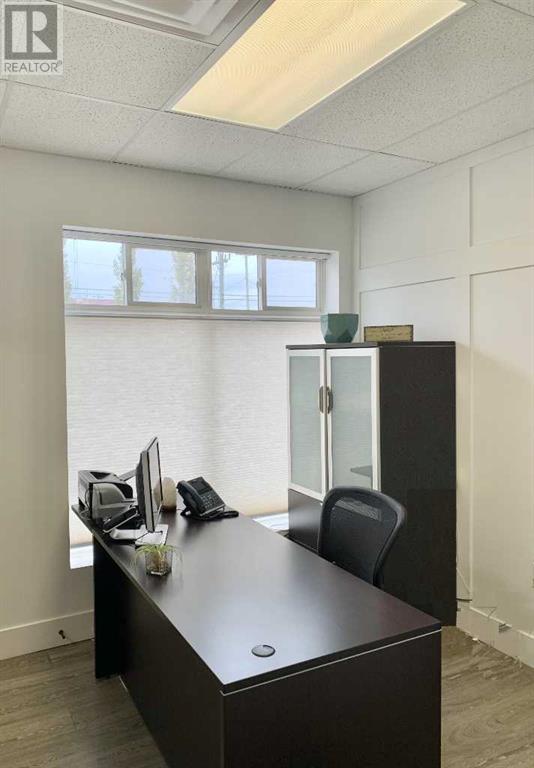 103b, 10055 120 Avenue Property Photo 11