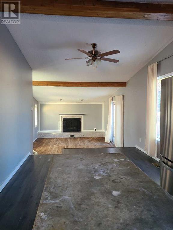 1414 53 Street Property Photo 6