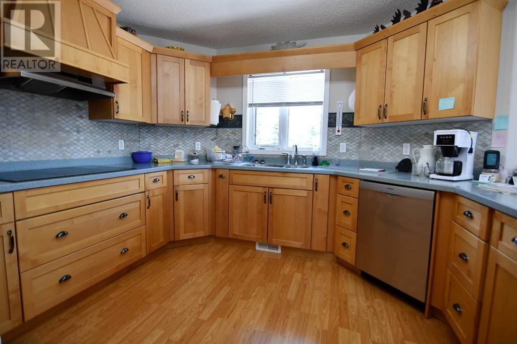 415008 Range Road 82 Property Photo 2