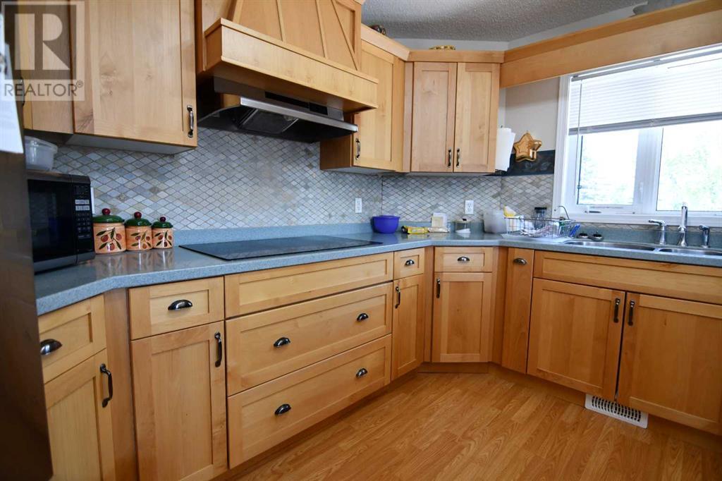415008 Range Road 82 Property Photo 3