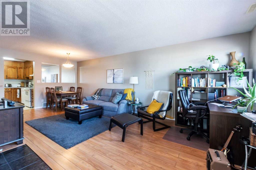 4814 49 Street Property Photo 28