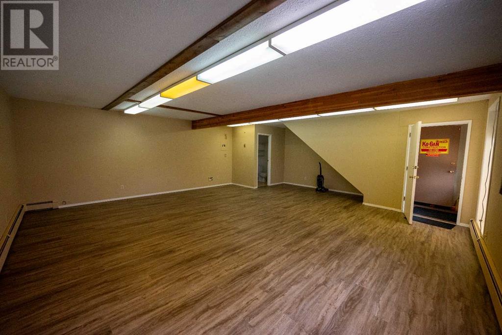 5110 50 Avenue Property Photo 21