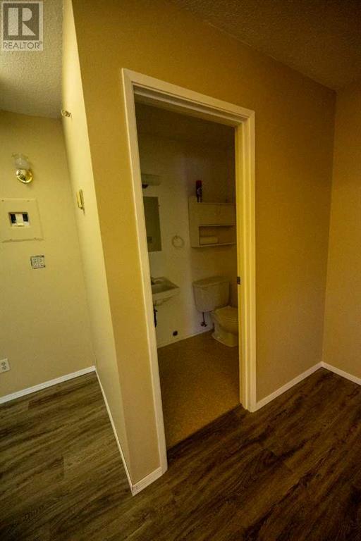 5110 50 Avenue Property Photo 24