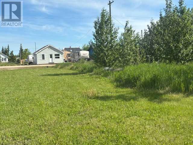 5031 50 Avenue Property Photo 5