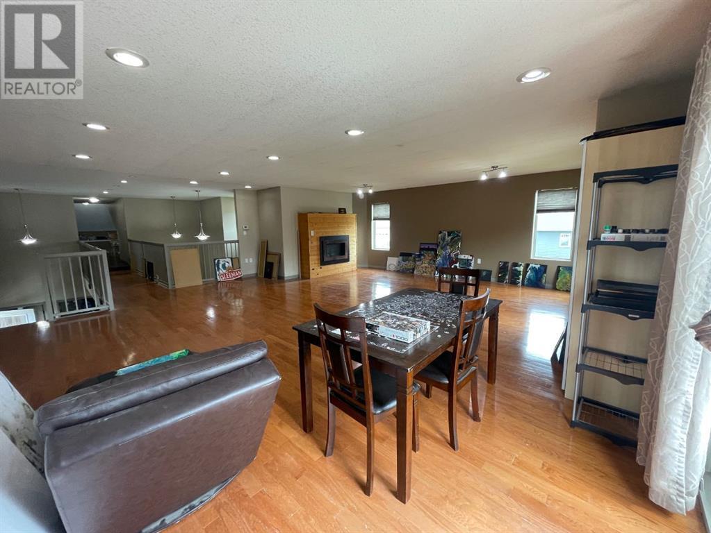 1506 42 Street Property Photo 20