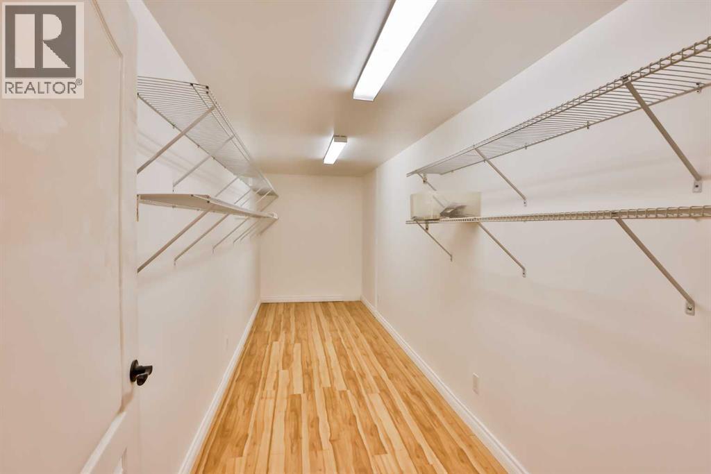 328 Railway Avenue Property Photo 27