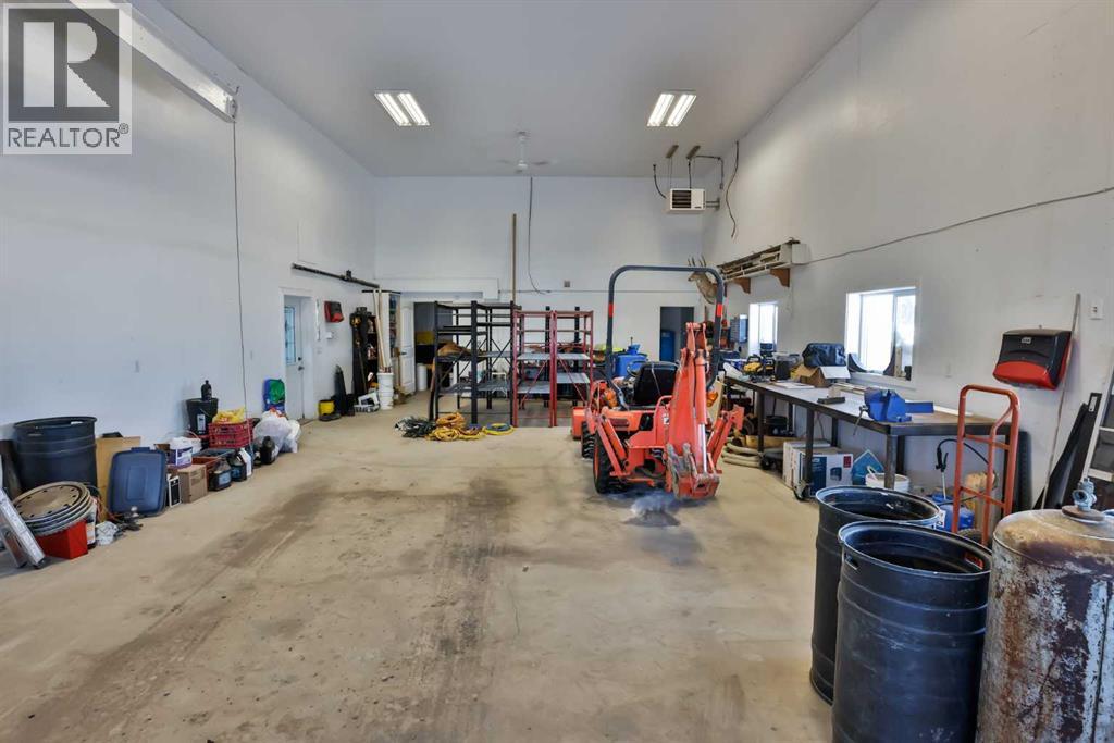 328 Railway Avenue Property Photo 46