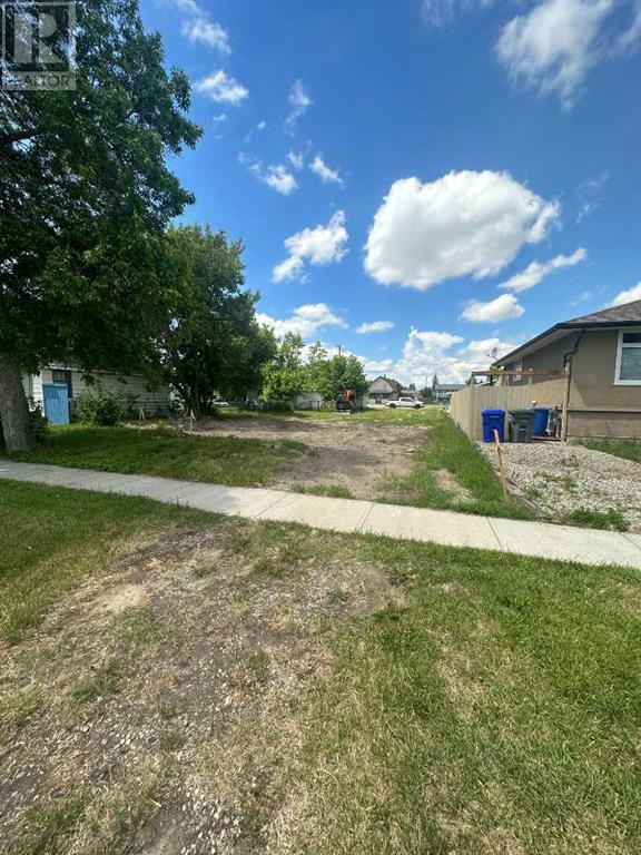 5125 3rd A Street Property Photo 2