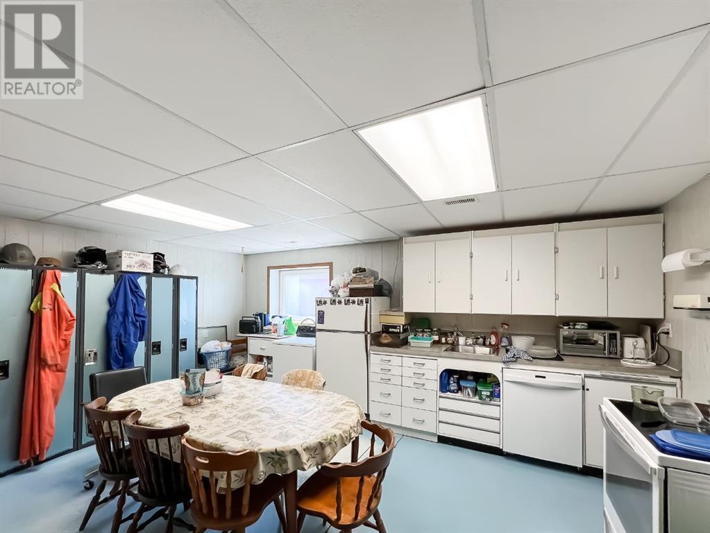 942 Main Street Se Property Photo 18