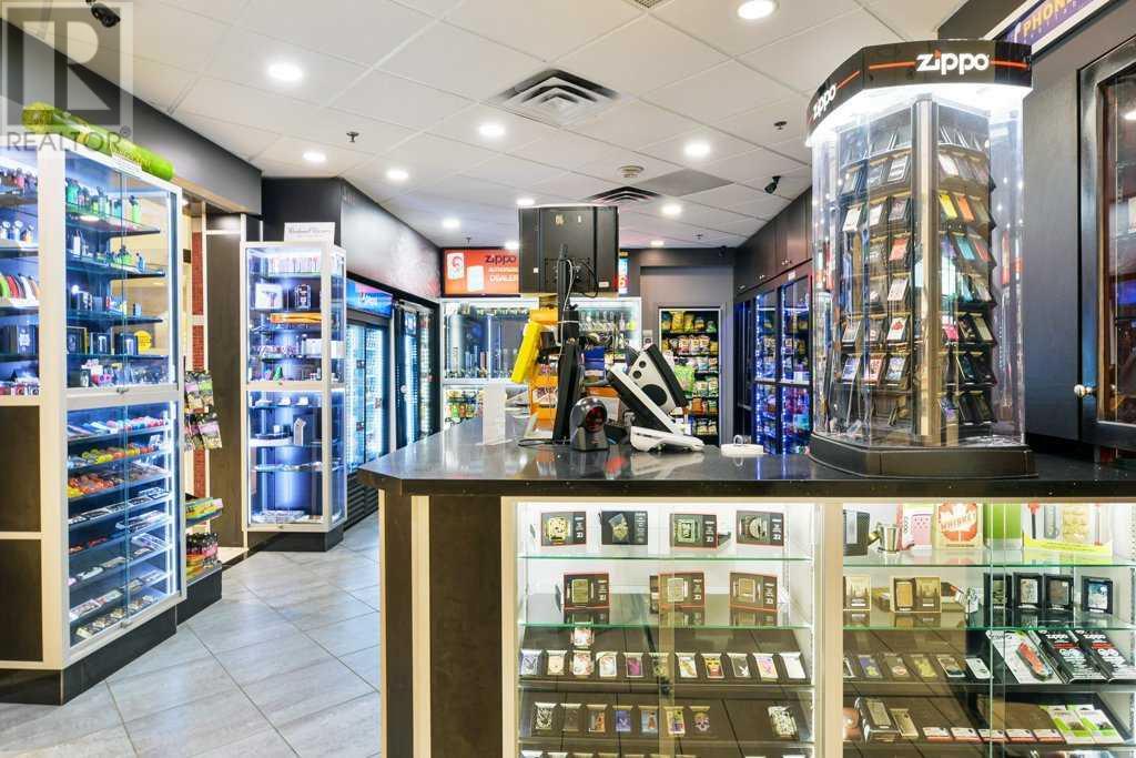 123 Business Property Photo 4