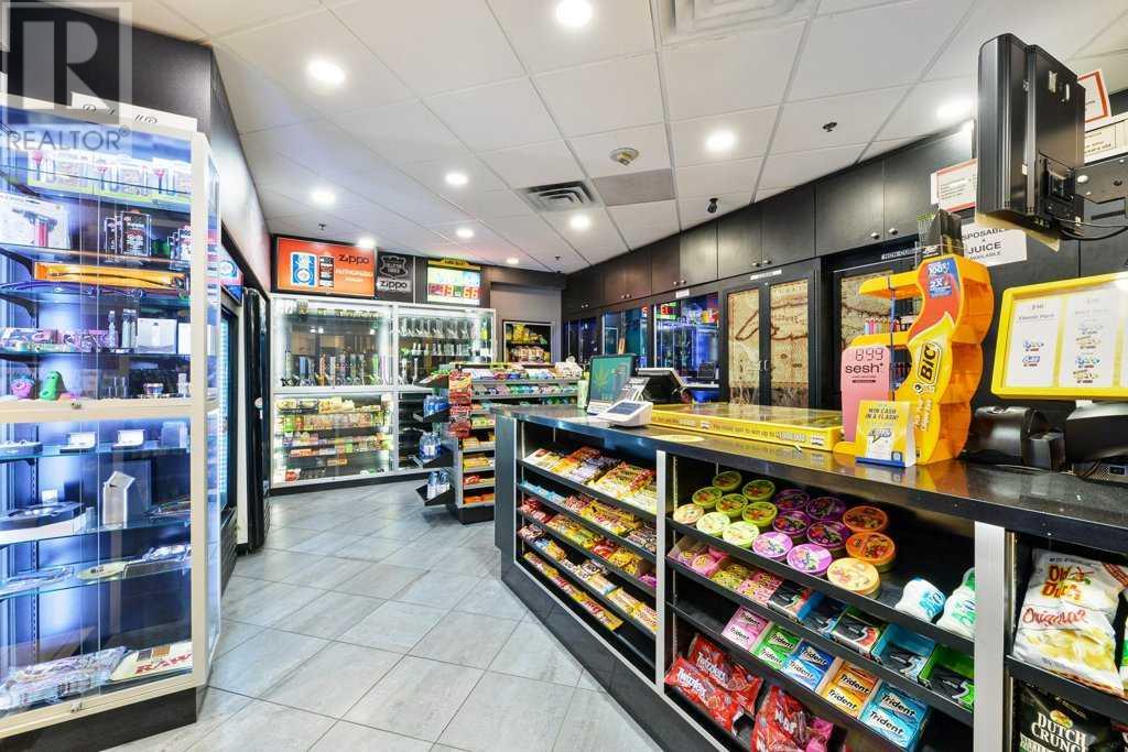 123 Business Property Photo 8