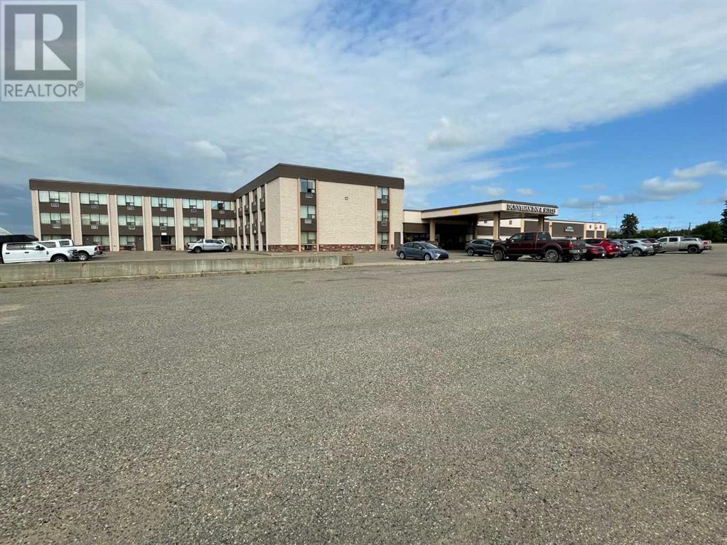 9812 113 Street Property Photo