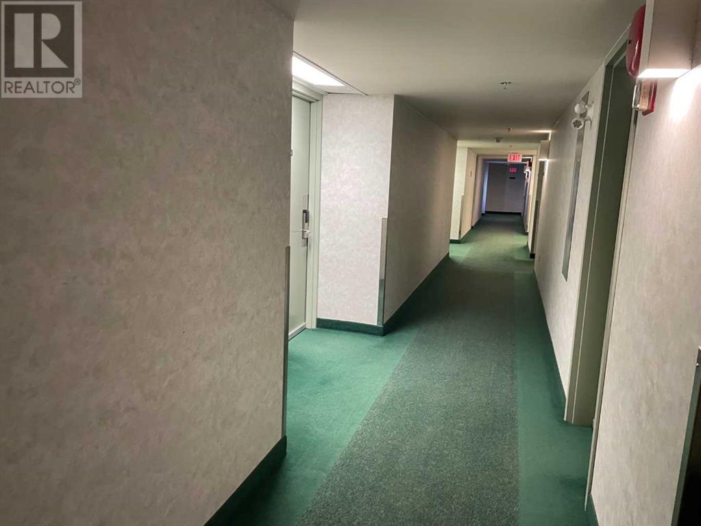 9812 113 Street Property Photo 11