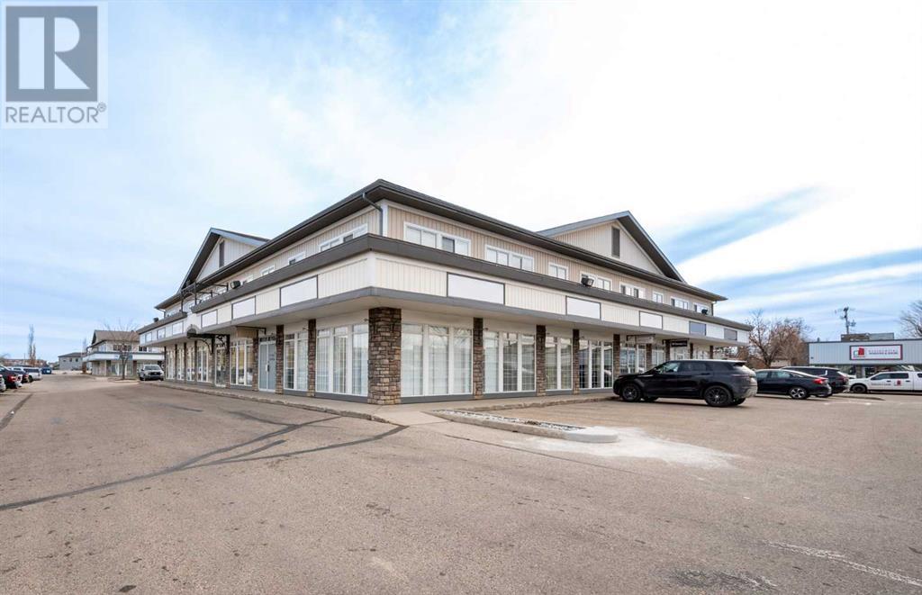 102,103,106 & 201 -203, 10126 97 Avenue Property Photo 2