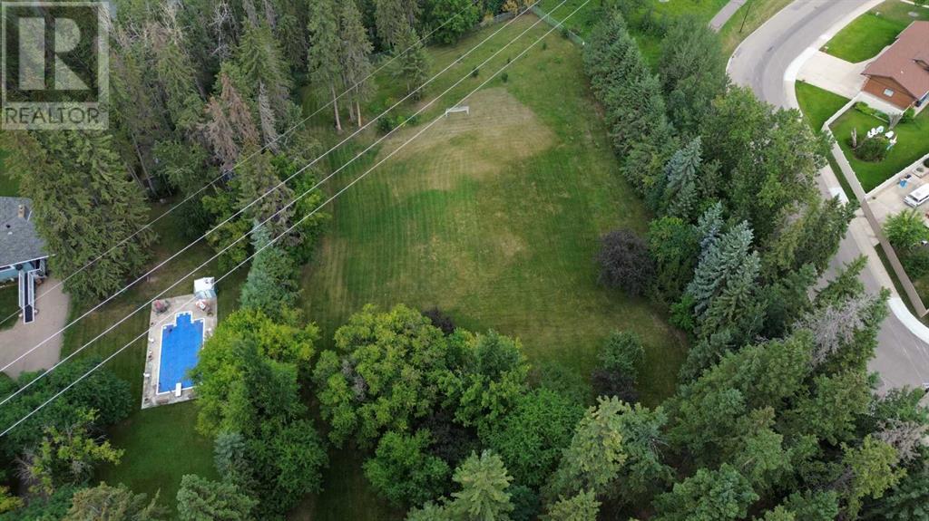 20 Cronquist Close Property Photo 9