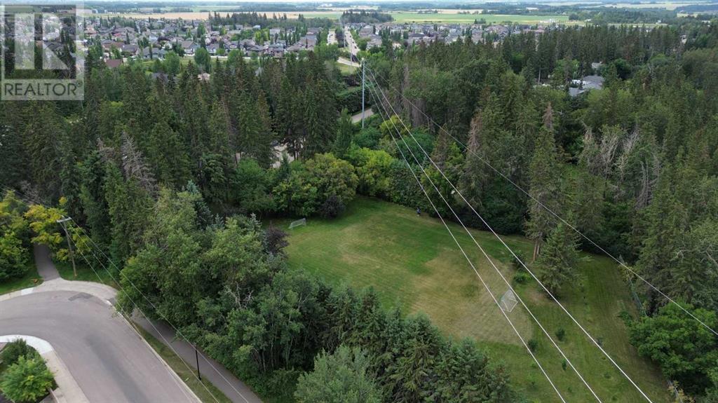 20 Cronquist Close Property Photo 13