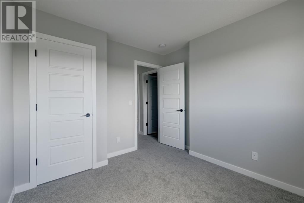 3242 Chinook Winds Drive Sw Property Photo 22