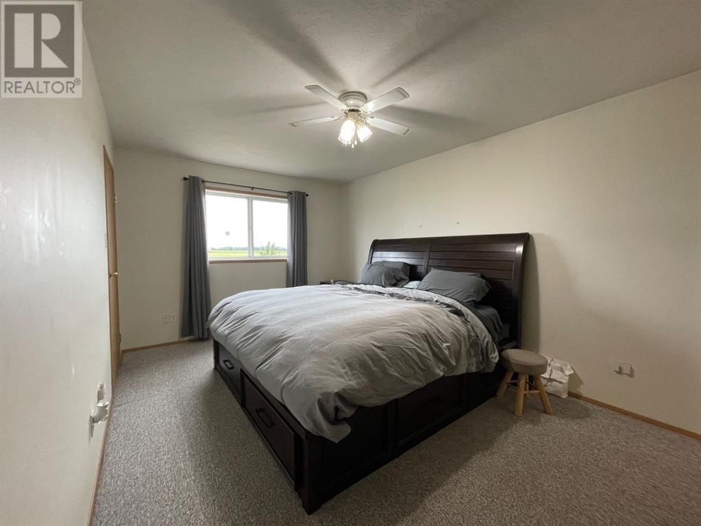 4412 56 Avenue Property Photo 10