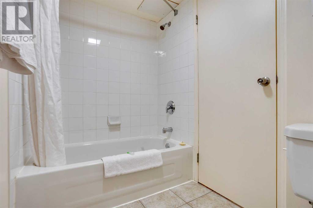 8538 Franklin Avenue Property Photo 36