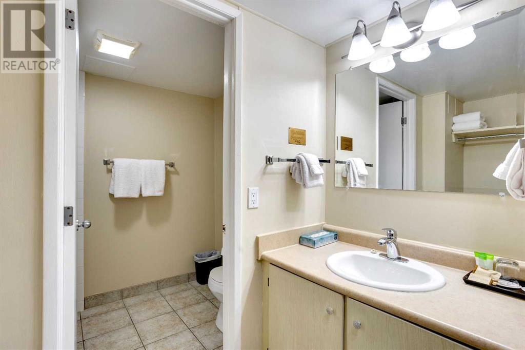 8538 Franklin Avenue Property Photo 40