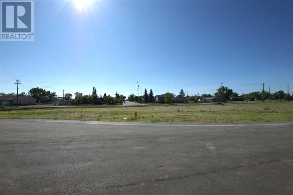4506 56 A Streetclose Property Photo 2