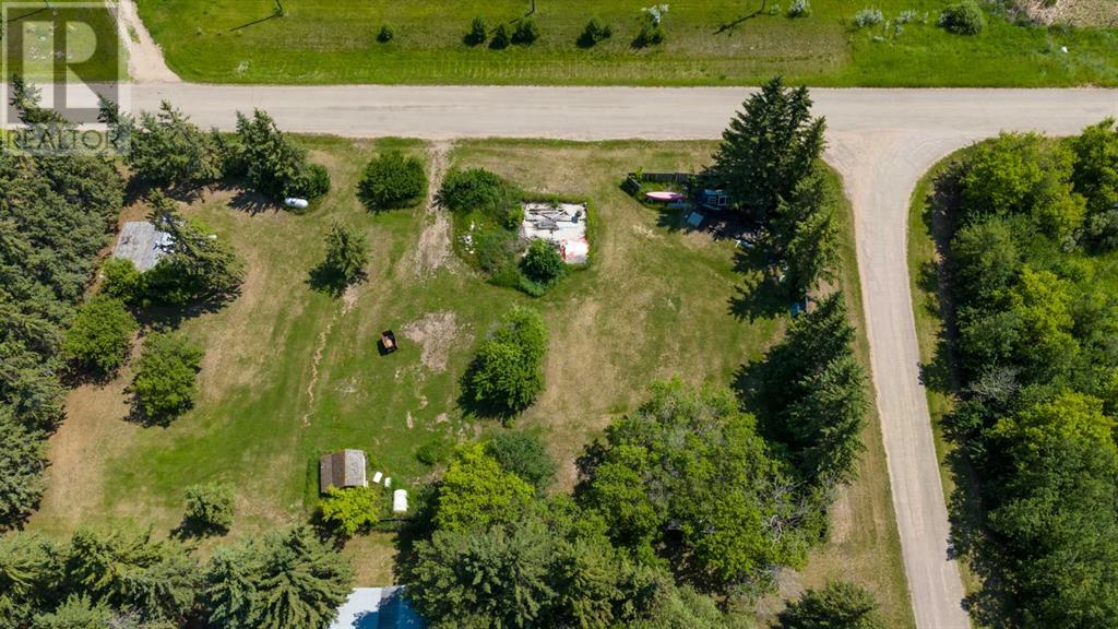 4901-4905 51 Street Property Photo 1