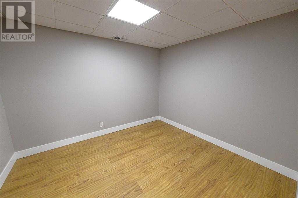 10104 101 Avenue Property Photo 18