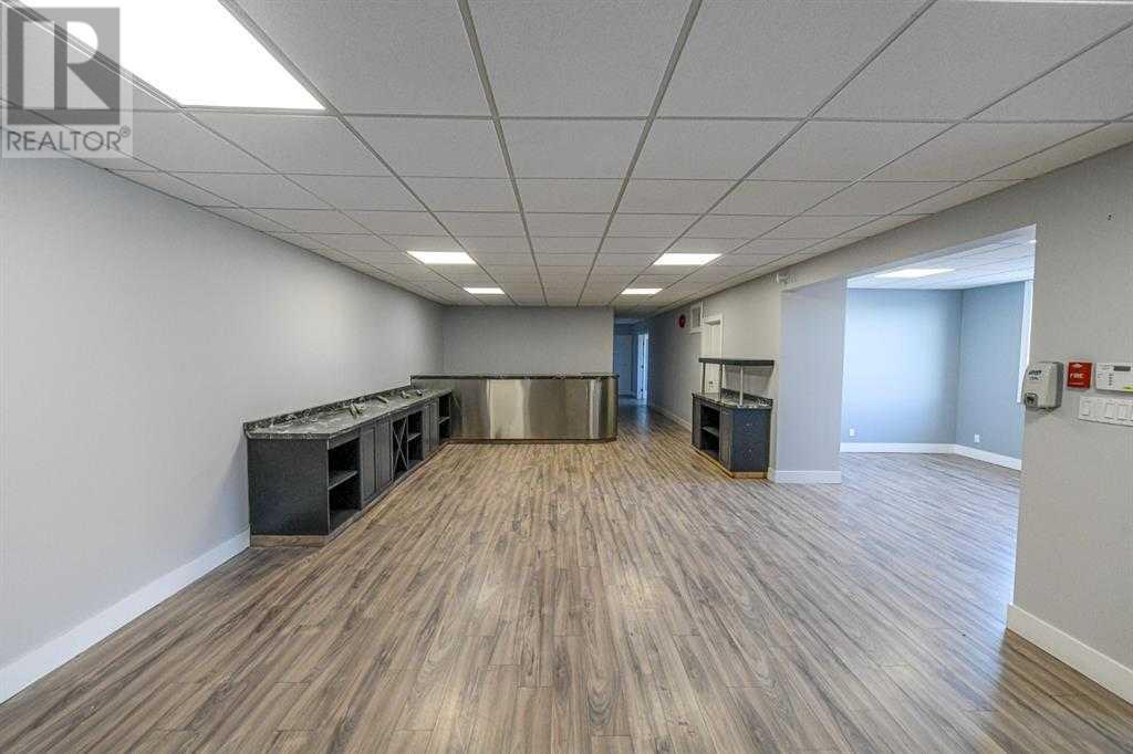 10104 101 Avenue Property Photo 32