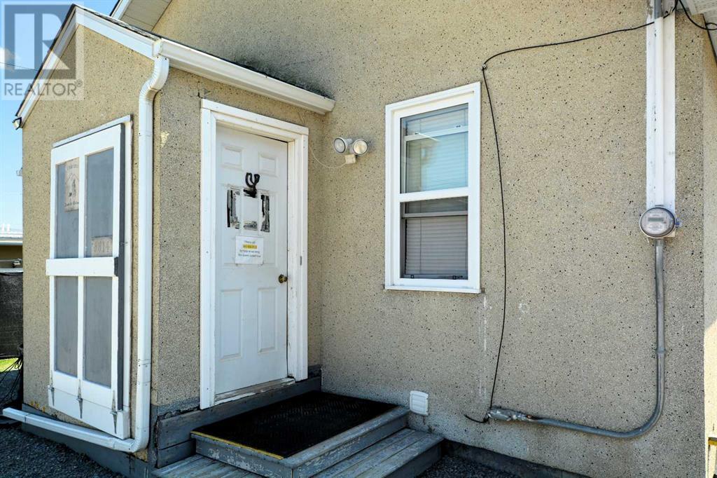 5614 2 Avenue Property Photo 3