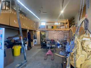 207 1a Avenue Property Photo 3