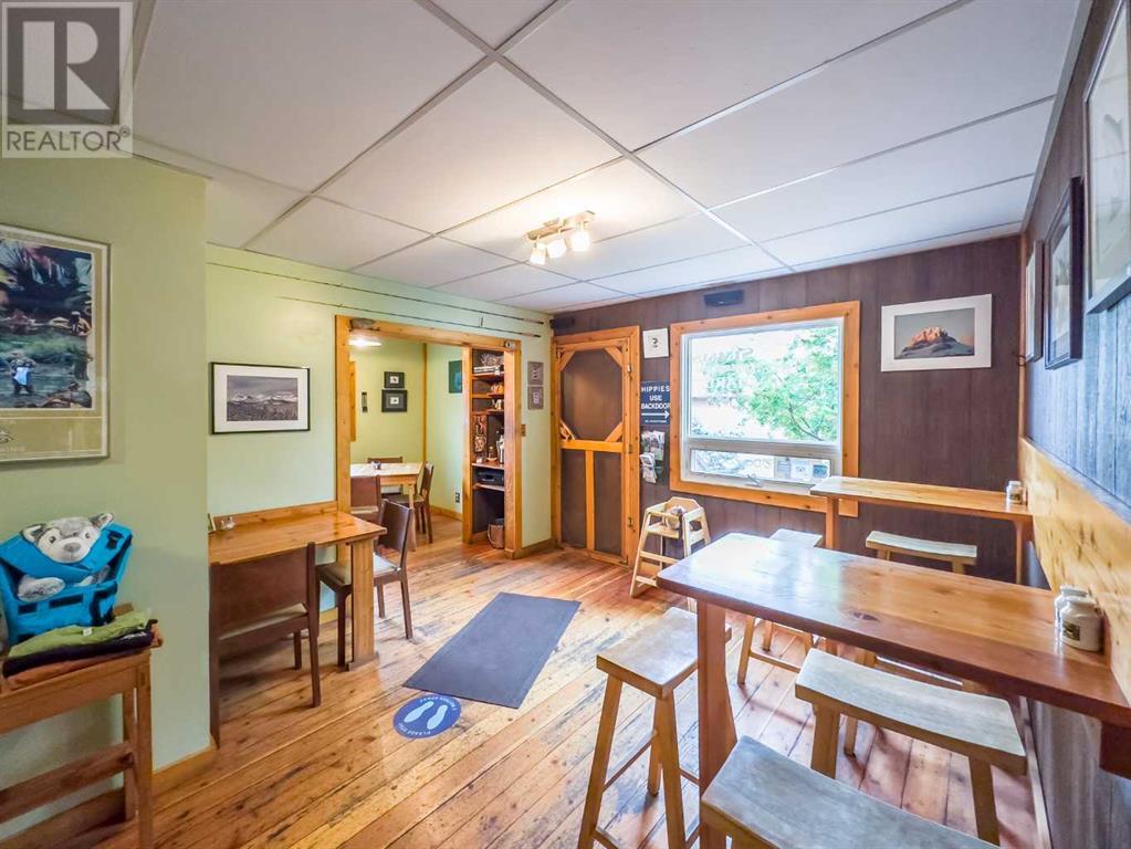 8301 20 Avenue Property Photo 11
