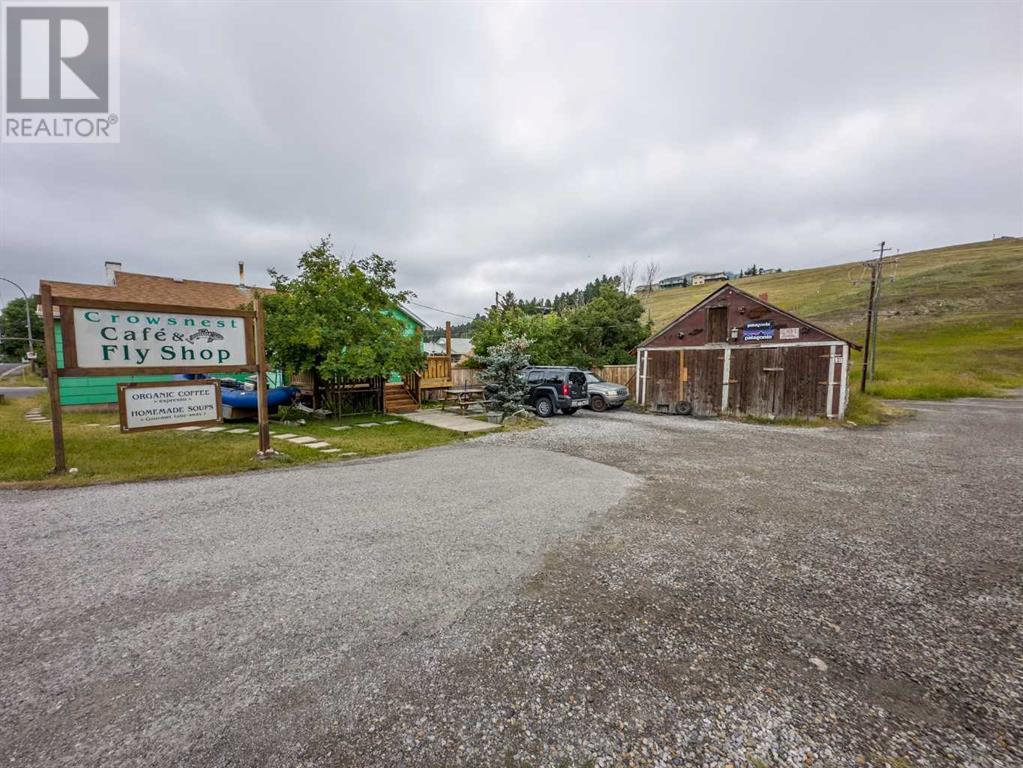 8301 20 Avenue Property Photo 17