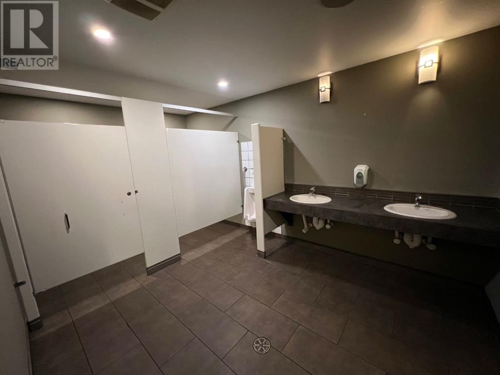 104 3 Avenue Se Property Photo 21