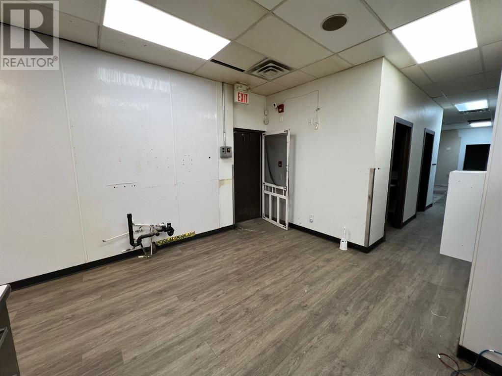 104 3 Avenue Se Property Photo 24