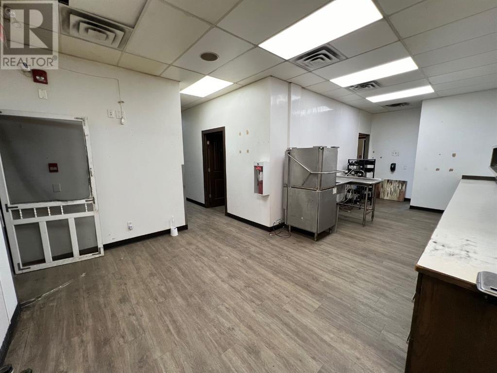 104 3 Avenue Se Property Photo 29