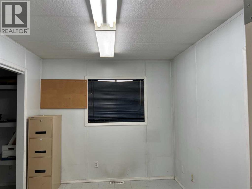 114 1 Avenue Property Photo 6