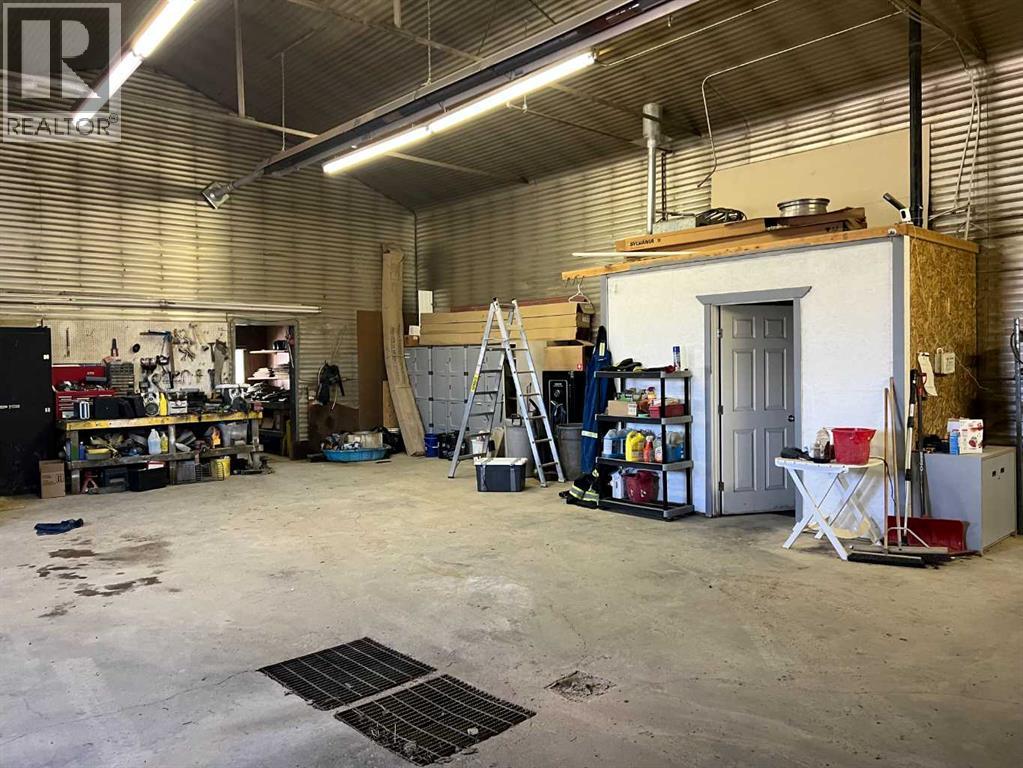 114 1 Avenue Property Photo 11
