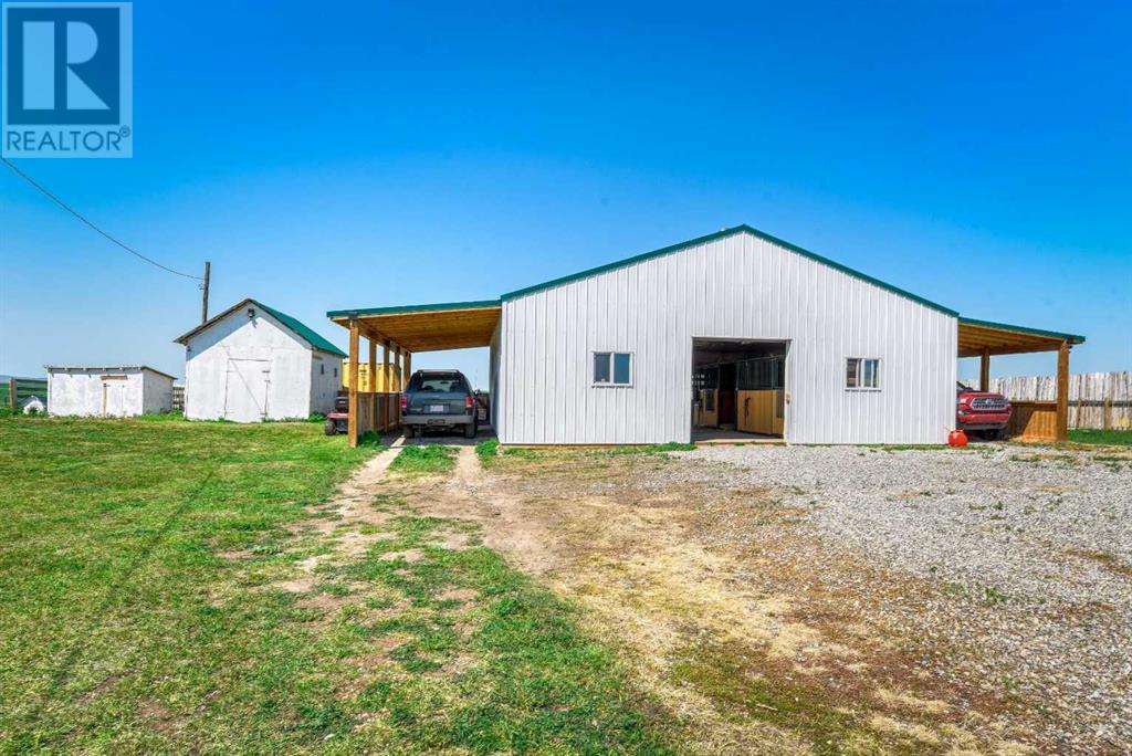 281008 Highway 527 Property Photo 3