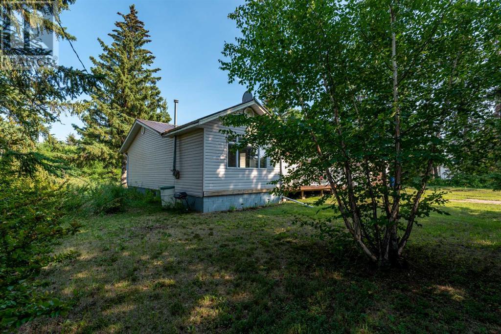 507 1 Street E Property Photo 5