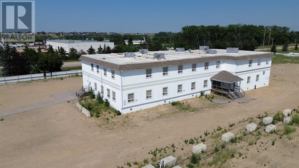 2, 27123 Highway 597 Property Photo 1