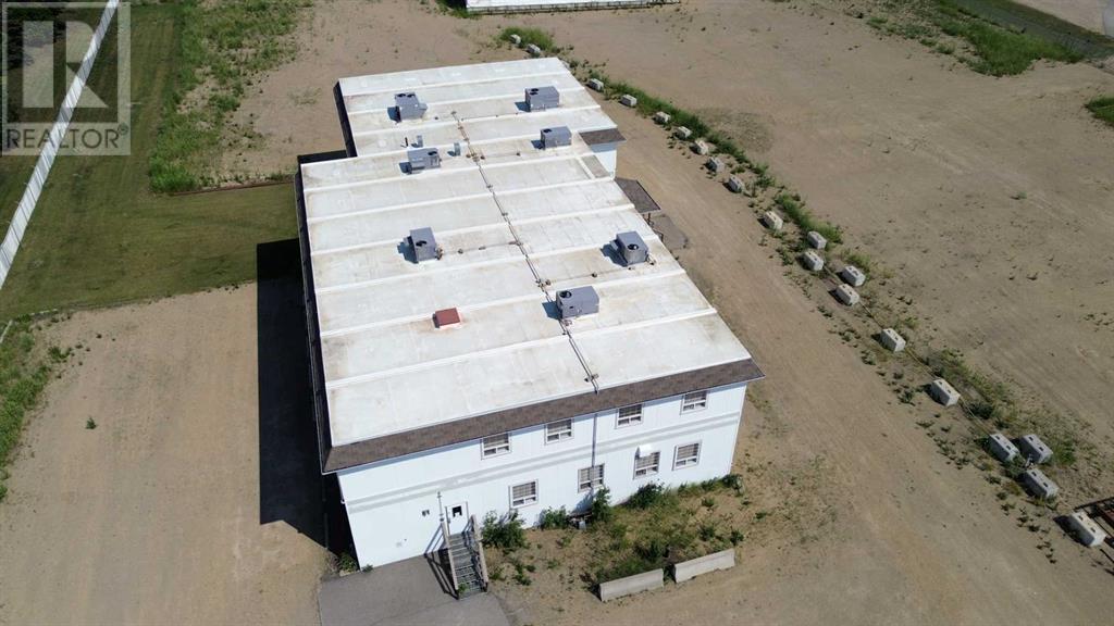 2, 27123 Highway 597 Property Photo 11