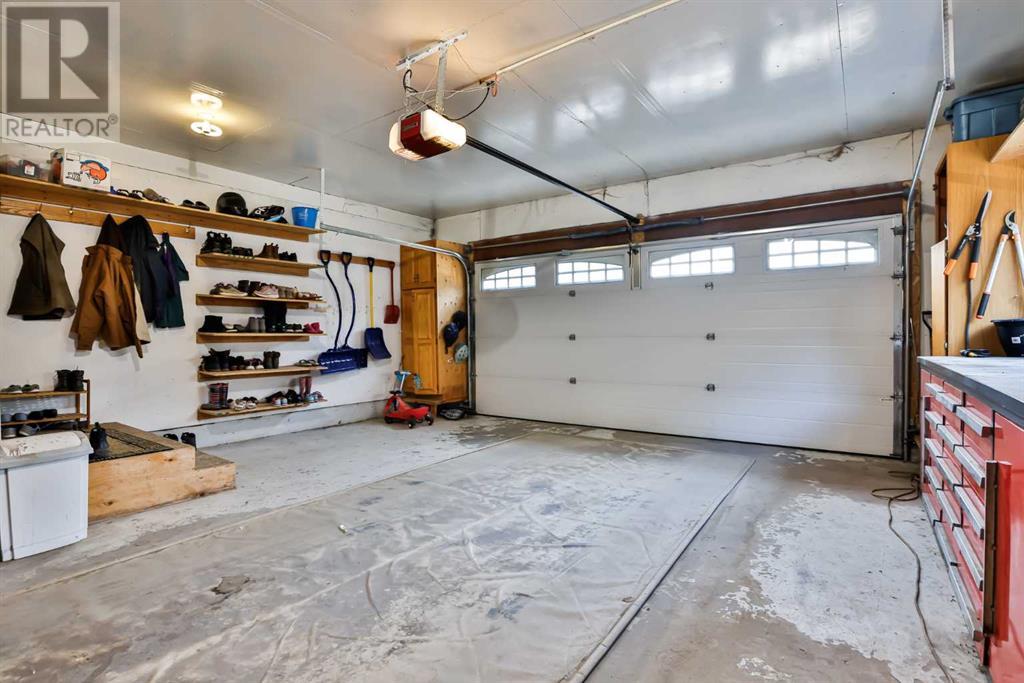 5831 46a Street Property Photo 27