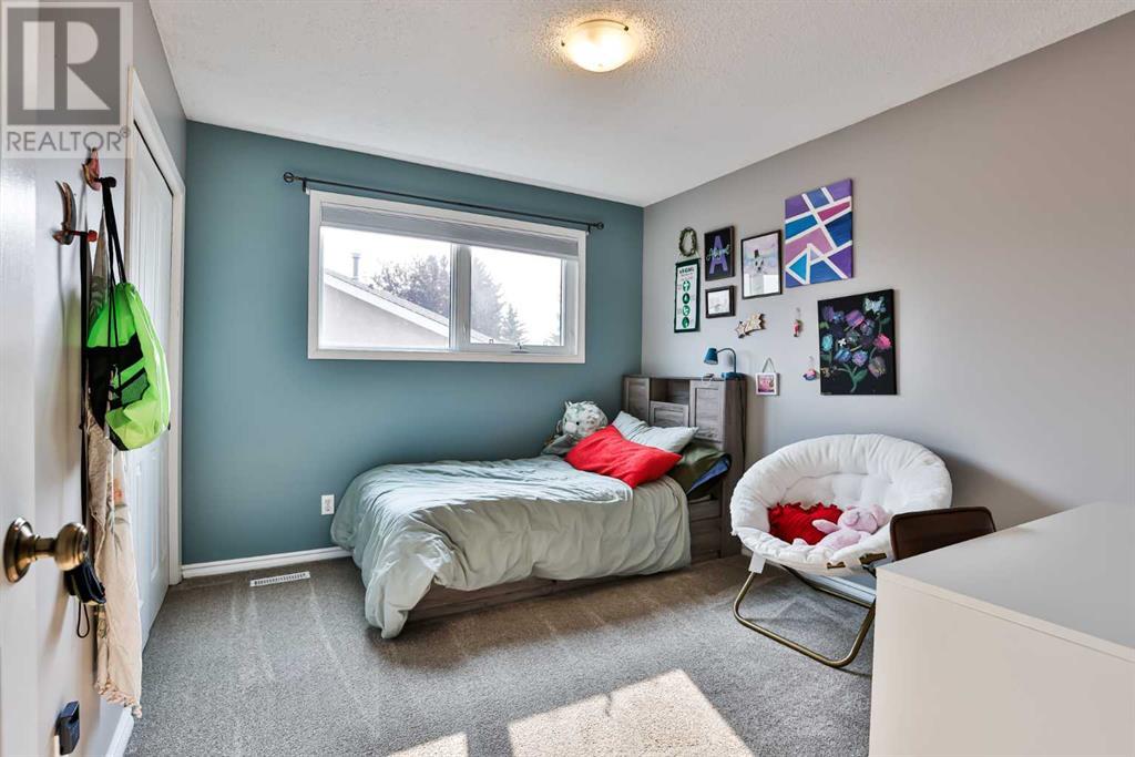 5831 46a Street Property Photo 28