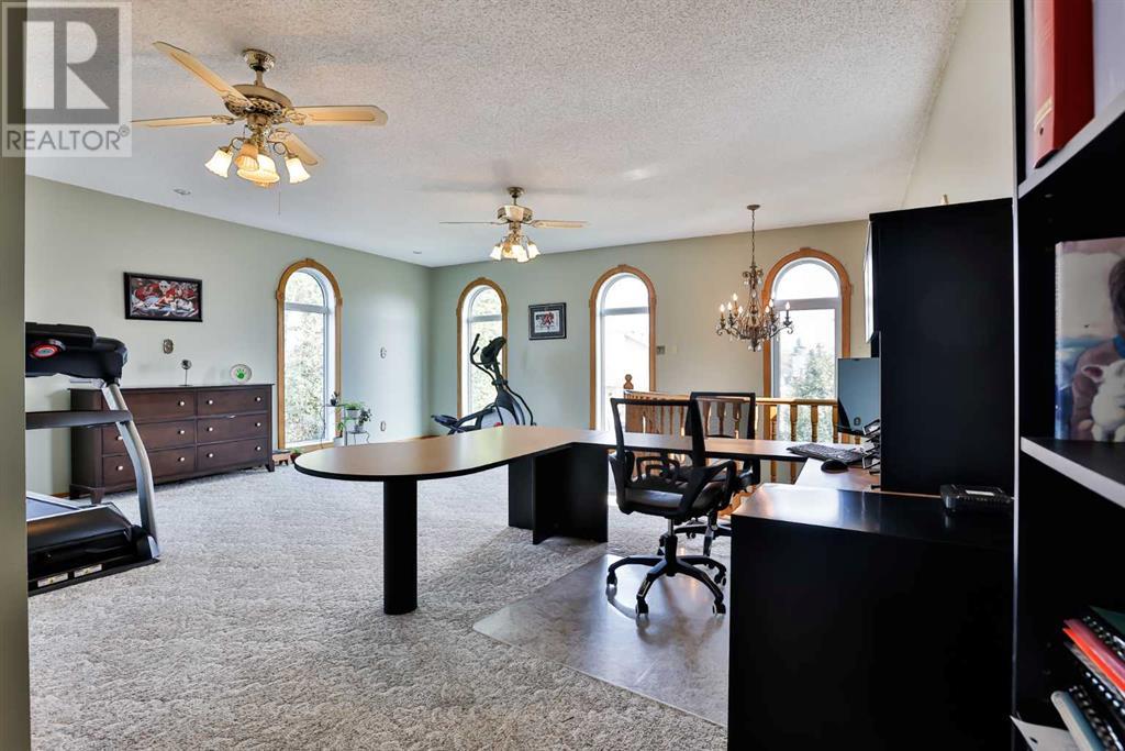 5831 46a Street Property Photo 40