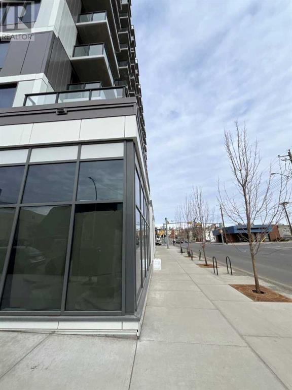 103, 151 4 Street Ne Property Photo 2
