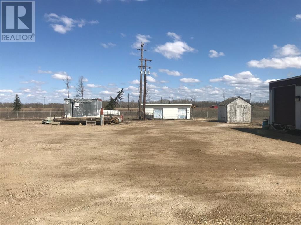 10 Fairgrounds Road Road Property Photo 2