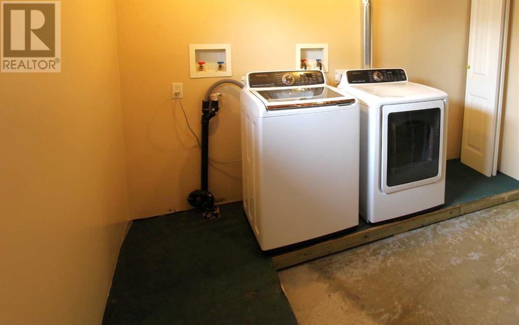 4810 55 Avenue Property Photo 13