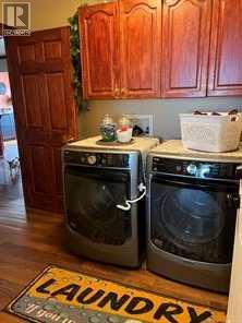 302 8 Avenue Property Photo 10