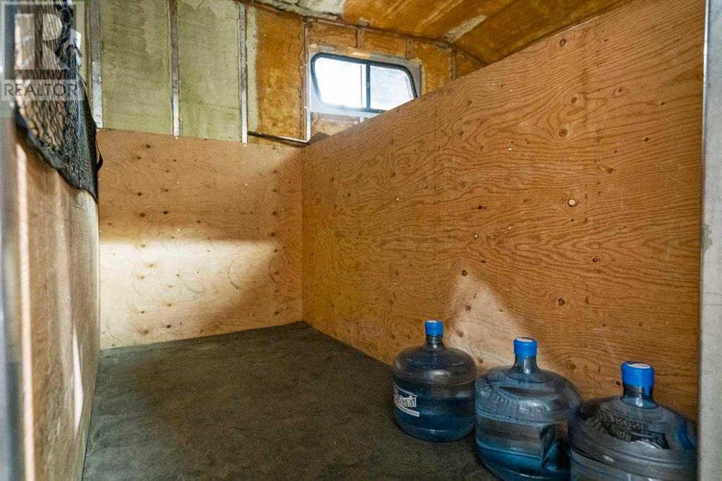 4726 65 Street Property Photo 29