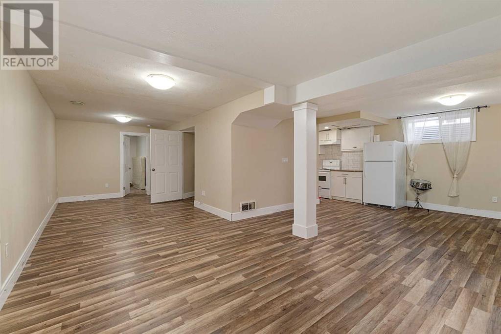 5724 47 Street Property Photo 20